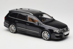 Volkswagen Passat B6 R36 Variant Black NZG 1:18 KF044-4A Diecast - image 6 of 8