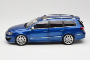 Volkswagen Passat B6 R36 Variant Blue NZG 1:18 KF044 Diecast - image 5 of 9