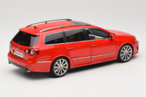 Volkswagen Passat B6 R36 Variant Red NZG 1:18 KF044-5 Diecast - image 3 of 8