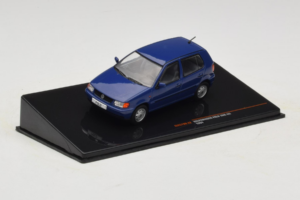 Volkswagen Polo Mk3 Blue IXO 1:43 CLC579N Diecast - image 2 of 4