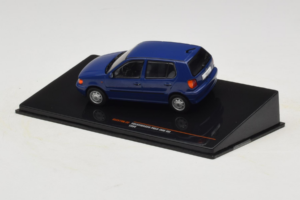 Volkswagen Polo Mk3 Blue IXO 1:43 CLC579N Diecast - image 3 of 4