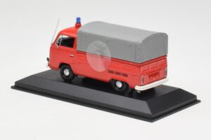 Volkswagen T2 Flatbed Fire Department Dortmund Minichamps 1:43 400053290 Diecast - image 3 of 4