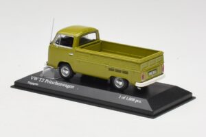 Volkswagen T2 Flatbed Green Minichamps 1:43 400053202 Diecast - image 3 of 4