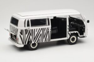 Volkswagen T2a Bus Safari Schuco 1:18 00191 Diecast - image 2 of 8