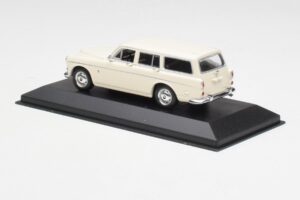 Volvo 121 Amazon Estate White Minichamps 1:43 430171010 Diecast - image 3 of 4