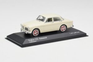 Volvo 121 Amazon White Minichamps 1:43 430171040 Diecast - image 2 of 4