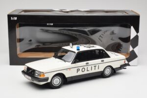 Volvo 240 GL Politi Denmark Minichamps 1:18 155171495 Diecast - image 6 of 6
