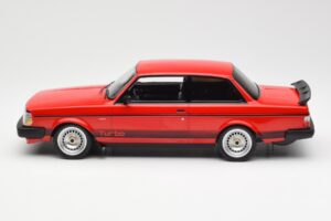 Volvo 240 Turbo Red Custom IXO 1:18 18CMC177 Diecast - image 3 of 5