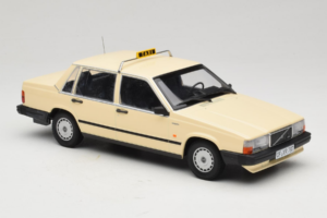 Volvo 740 GL Taxi Germany Minichamps 1:18 155171792 Diecast - image 4 of 6