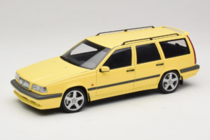 Volvo 850 T-5R Estate Cream Yellow AUTOart 1:18 79506 Diecast
