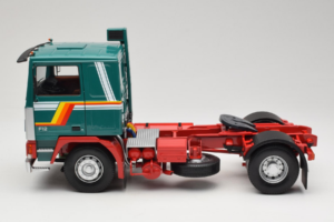 Volvo F1220 Green Red Road Kings 1:18 RK180032 Diecast - image 4 of 8