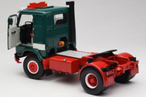 Volvo F88 Bilspedition Green White MCG 1:18 MCG18139 Diecast - image 5 of 8