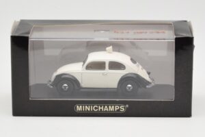 Volkswagen 1200 Export Politie NL Minichamps 1:43 431051291 Diecast - image 4 of 4