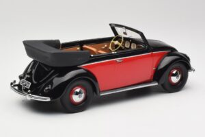Volkswagen Beetle Convertible Black & Red Minichamps 1:18 107054132 Resin - image 2 of 6