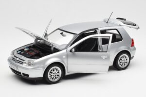 Volkswagen Golf Mk5 GTI Silver Norev 1:18 188570 Diecast - image 2 of 8