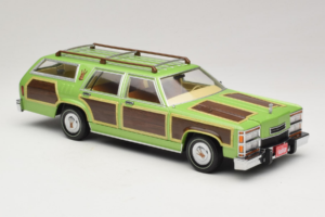 Wagon Queen Family Truckster National Lampoon's Vacation GreenLight 1:18 19013 Diecast - image 4 of 6