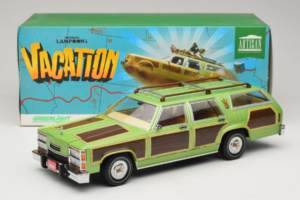 Wagon Queen Family Truckster National Lampoon's Vacation GreenLight 1:18 19013 Diecast - image 6 of 6