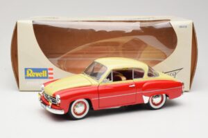 Wartburg 311 Coupe Red & Beige Revell 1:18 8418 Diecast - image 8 of 8