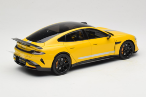 Xiaomi SU7 Ultra Yellow OEM 1:18 BHR9995CN Diecast - image 3 of 8