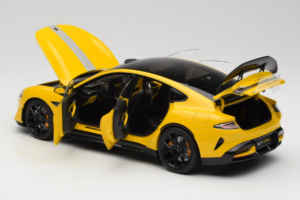 Xiaomi SU7 Ultra Yellow OEM 1:18 BHR9995CN Diecast - image 5 of 8