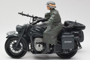 Zundapp KS 750 Sidecar Walkure Schuco 1:10 450651900 Diecast - image 4 of 7