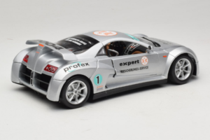 Giugiaro Prima Silver Bburago 1:18 33130 Diecast - image 3 of 8