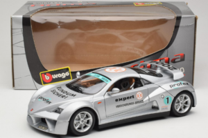 Giugiaro Prima Silver Bburago 1:18 33130 Diecast - image 8 of 8